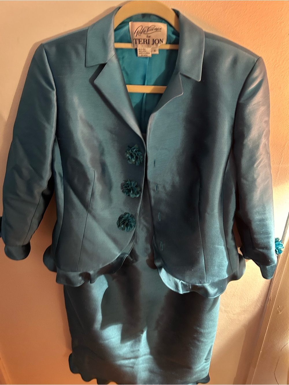 Teri Jon Silk Wool 2-Piece set Dress and Jacket Mother of the Bride Suit - Picture 3 of 7